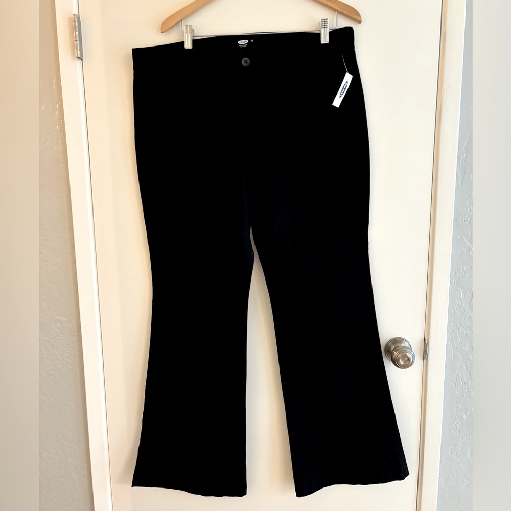 Old Navy black slacks size 16